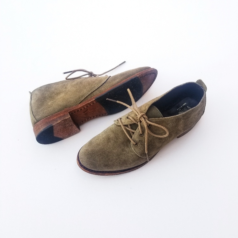 Vintage Shoe Co USA Ansley Suede Chukka Ankle Boot